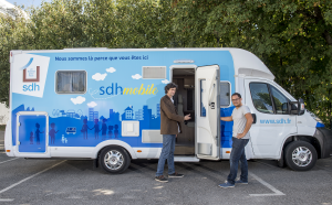 The SDH truck, the social truck to meet distant tenants