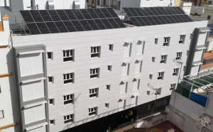 REHABILITACIÓN DE EDIFICIO PARA 28 VIVIENDAS PROTEGIDAS MUNICIPALES EN ALQUILER EN CALLE DOCTOR MARAÑÓN Nº 2 DE CÁDIZ