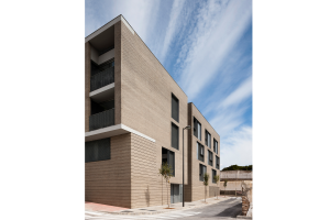 EDIFICIO DE VIVIENDAS SOCIALES EN MELILLA