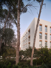 EDIFICI DE 72 HABITATGES I APARCAMENT AMB PROTECCIÓ OFICIAL A LA PARCEL·LA H1, CASTELLDEFELS