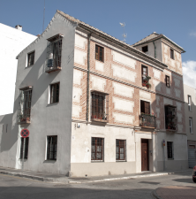 REHABILITACIÓN Y REFORMA DE EDIFICIO CON PINTURAS MURALES PARA 8 VIVIENDAS EN CALLE CALVO 5. MÁLAGA