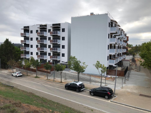 Promoción de 60 viviendas de VPO en régimen de alquiler en la Av. del Puig de Rimila y C. Jeroni Pujades de Sant Cugat del Valllés, Barcelona